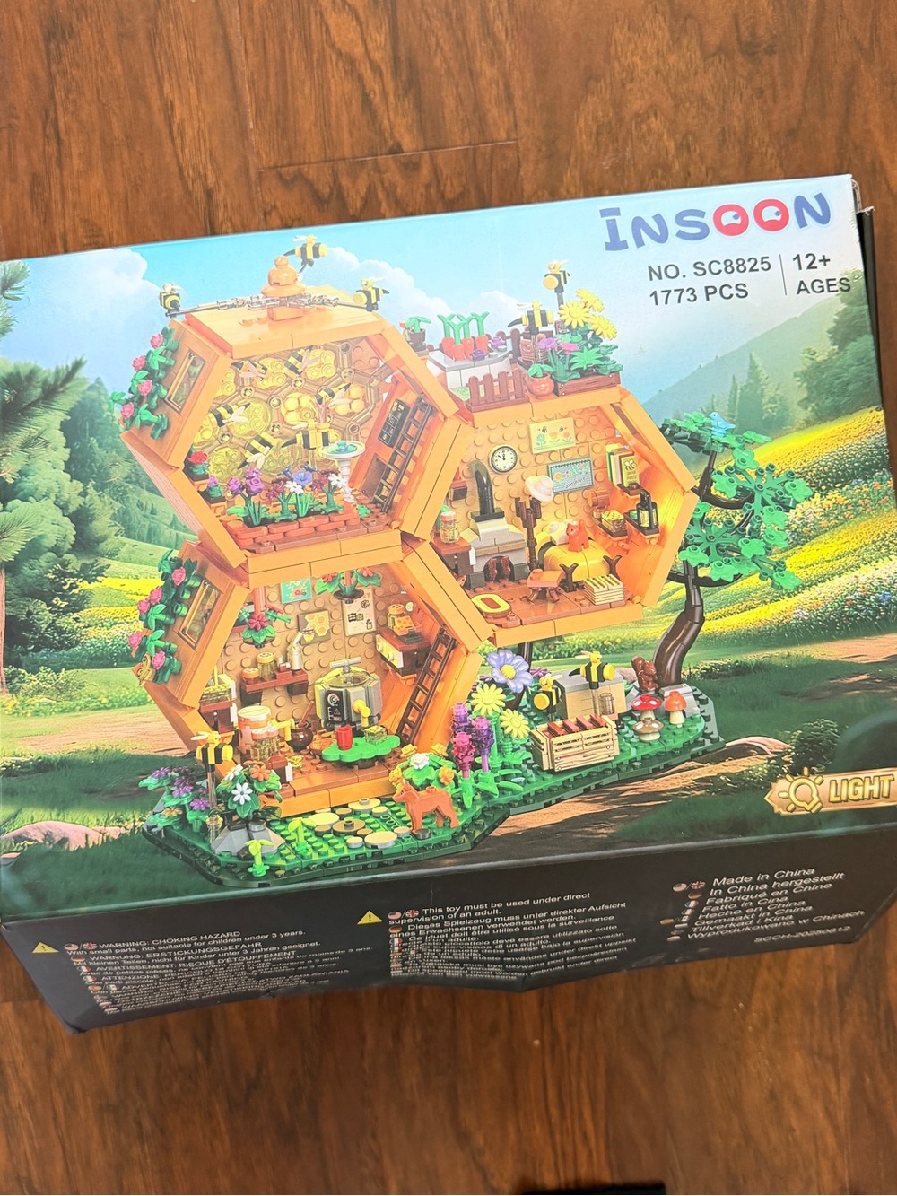 Honeycomb Garden Building Set - Orange Modular Kids Toy